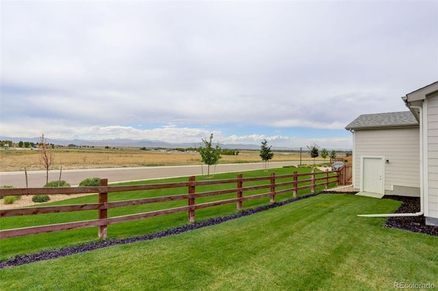 5483 Shadow Creek Court, Windsor, CO 80528