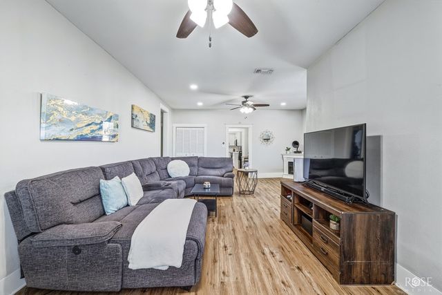 309 S Washington Street, San Angelo, TX 76901