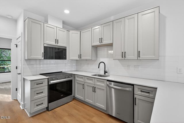 2203 Tampa Avenue B, Durham, NC 27705