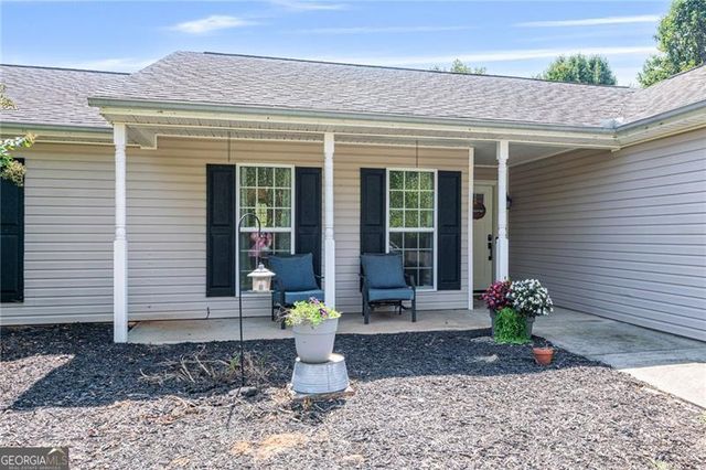 443 Robins Way, Auburn, GA 30011