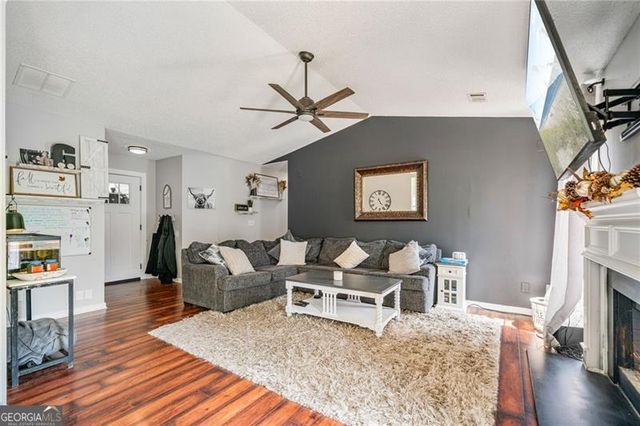 443 Robins Way, Auburn, GA 30011