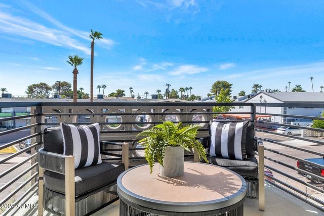 6914 E 2ND Street, Scottsdale, AZ 85251