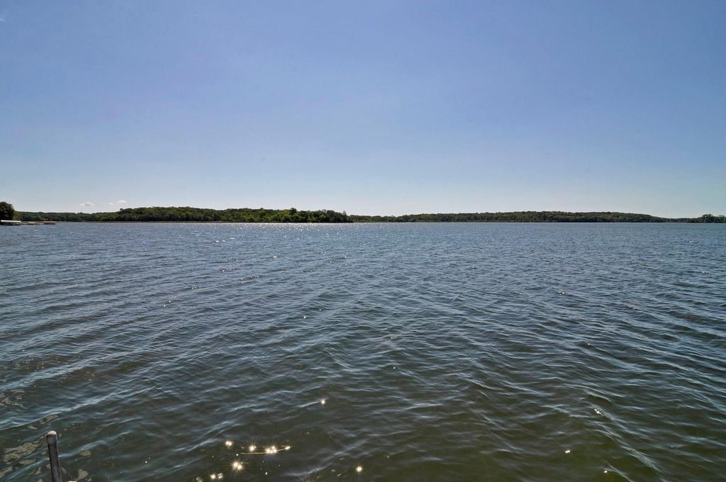 2720 Sandpiper Trail, Excelsior, MN 55331 — photo 5