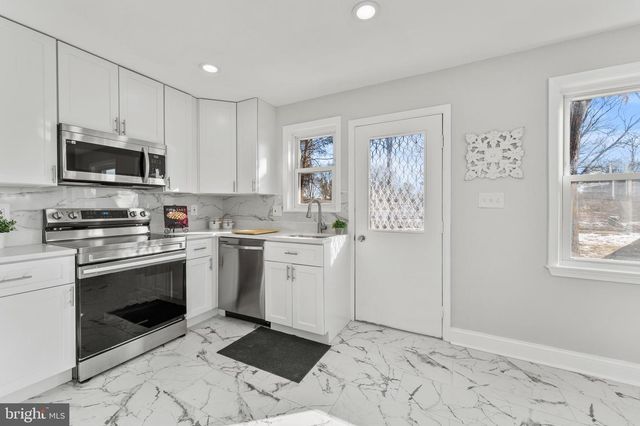 103 GIBBONS BLVD, Cockeysville, MD 21030