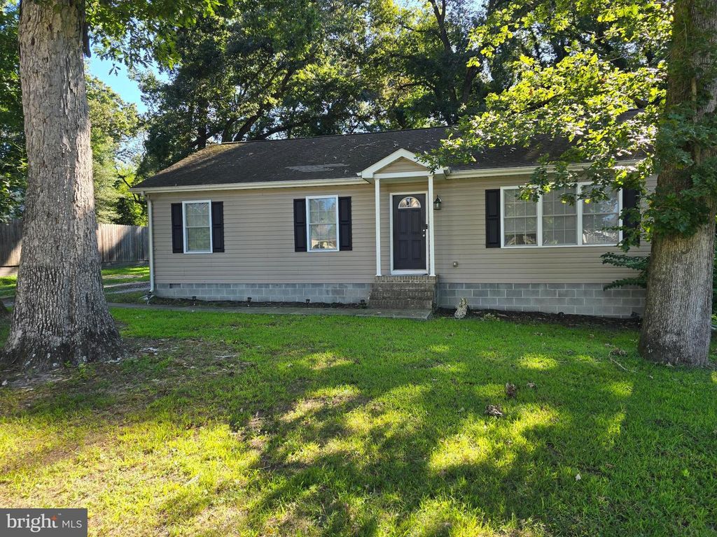 6209 ROCKAWALKIN RD, Salisbury, MD 21801