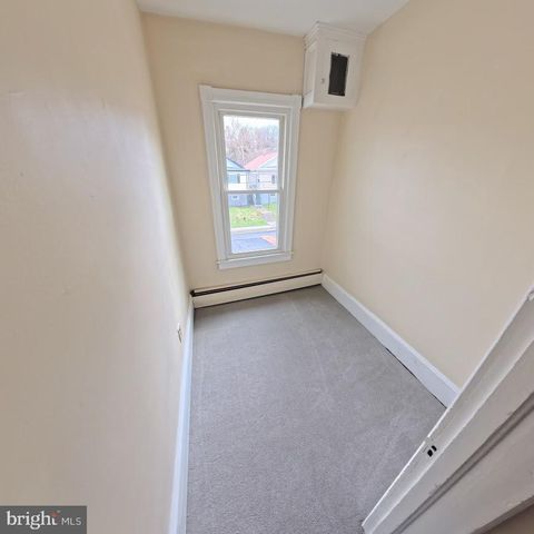 60 SCHUYLKILL ST, Cressona, PA 17929