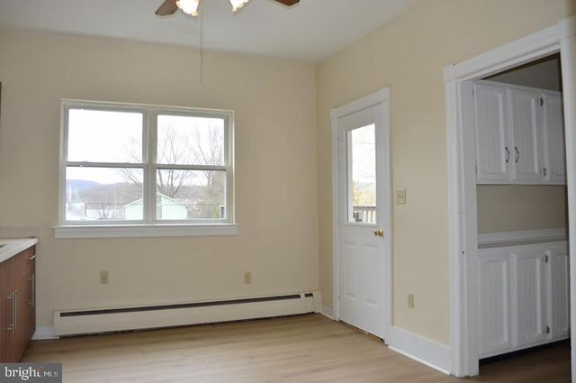 60 SCHUYLKILL ST, Cressona, PA 17929
