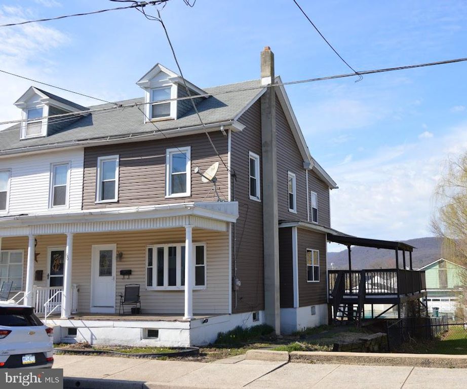 60 SCHUYLKILL ST, Cressona, PA 17929