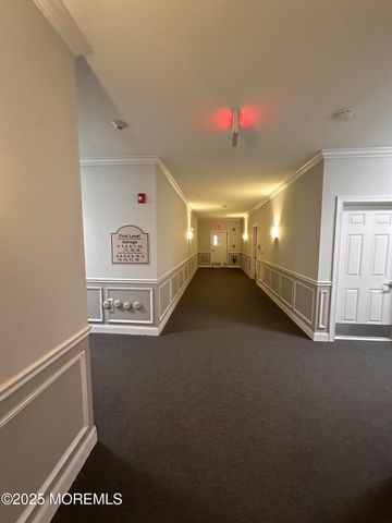 112 Regency Court, Morganville, NJ 07751