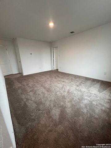 5466 Daphne Path, San Antonio, TX 78253