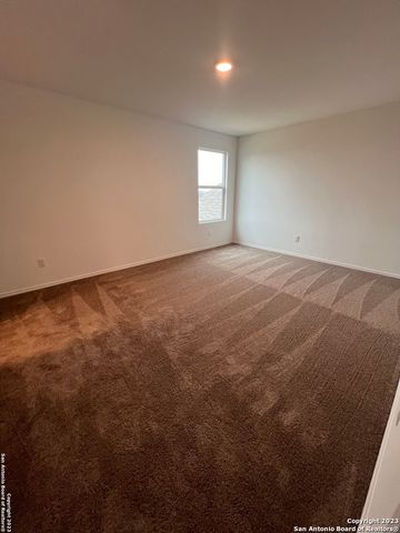5466 Daphne Path, San Antonio, TX 78253