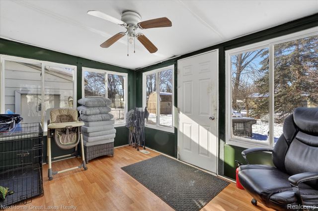 4444 Carmanwood Drive, Flint Charter Township, MI 48507