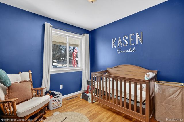 4444 Carmanwood Drive, Flint Charter Township, MI 48507