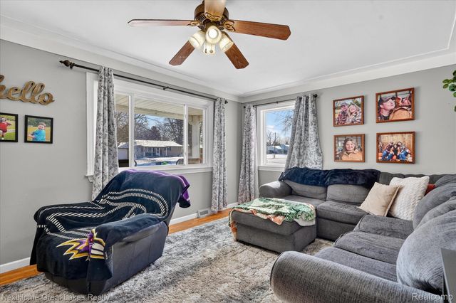 4444 Carmanwood Drive, Flint Charter Township, MI 48507