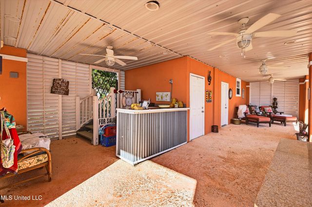 470 W Beach Boulevard, Long Beach, MS 39560