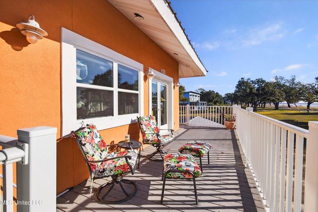 470 W Beach Boulevard, Long Beach, MS 39560