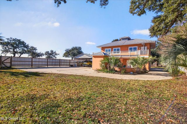 470 W Beach Boulevard, Long Beach, MS 39560