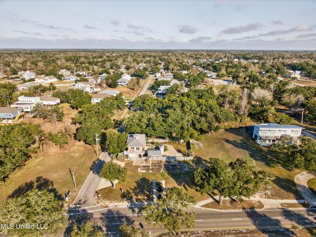 470 W Beach Boulevard, Long Beach, MS 39560