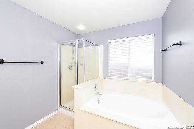 7931 Maple Leaf, San Antonio, TX 78254