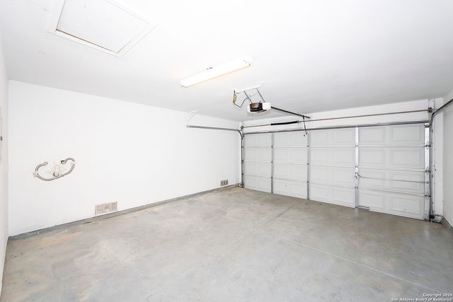 7931 Maple Leaf, San Antonio, TX 78254