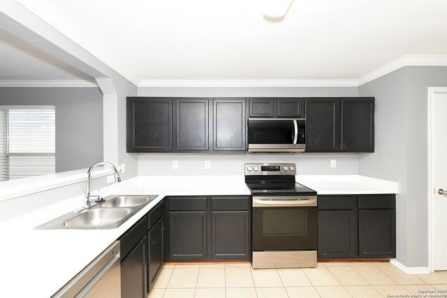 7931 Maple Leaf, San Antonio, TX 78254