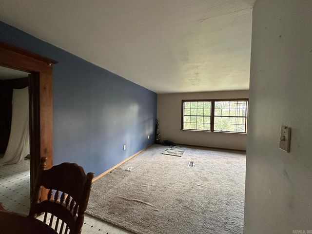 7429 Watts Road, Harrison, AR 72601