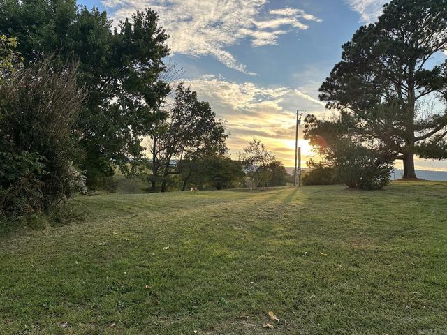 7429 Watts Road, Harrison, AR 72601