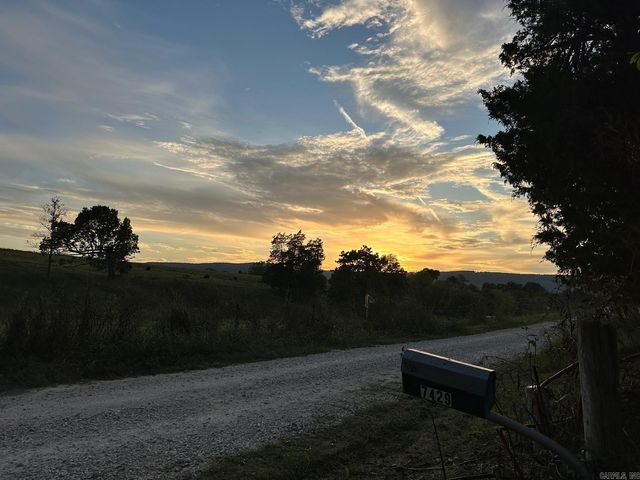 7429 Watts Road, Harrison, AR 72601