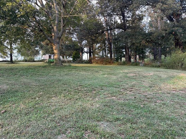7429 Watts Road, Harrison, AR 72601