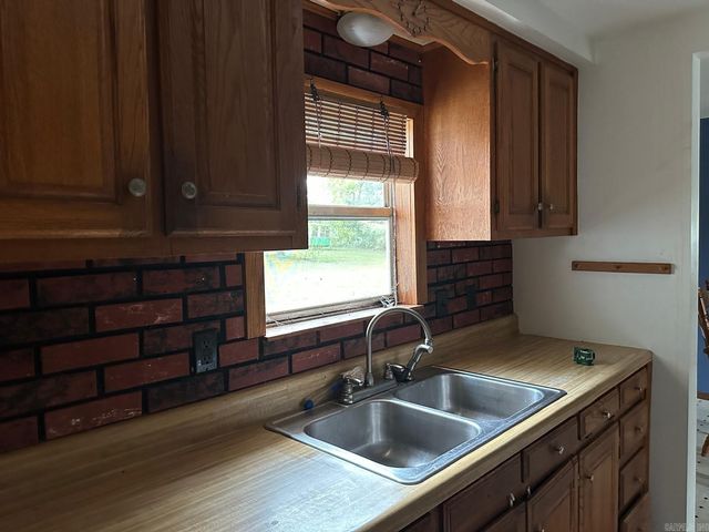 7429 Watts Road, Harrison, AR 72601