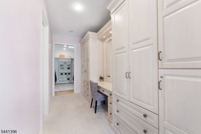 9 Pitney Dr, Mendham Twp., NJ 07945