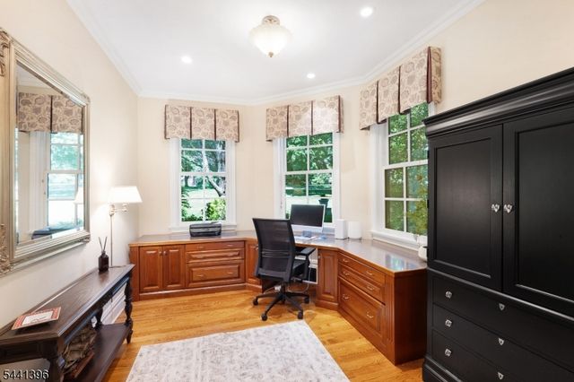 9 Pitney Dr, Mendham Twp., NJ 07945