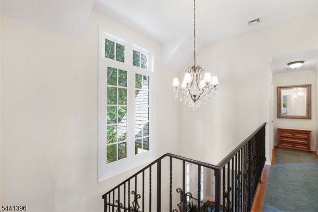 9 Pitney Dr, Mendham Twp., NJ 07945