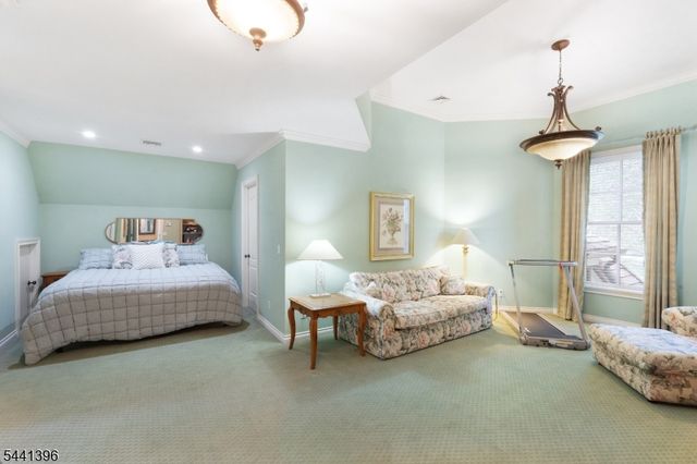 9 Pitney Dr, Mendham Twp., NJ 07945