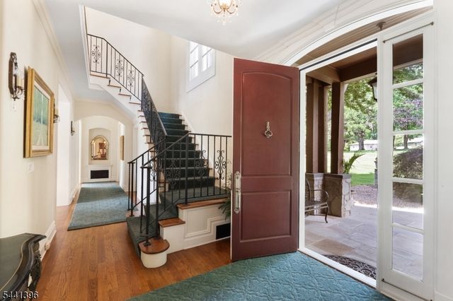 9 Pitney Dr, Mendham Twp., NJ 07945