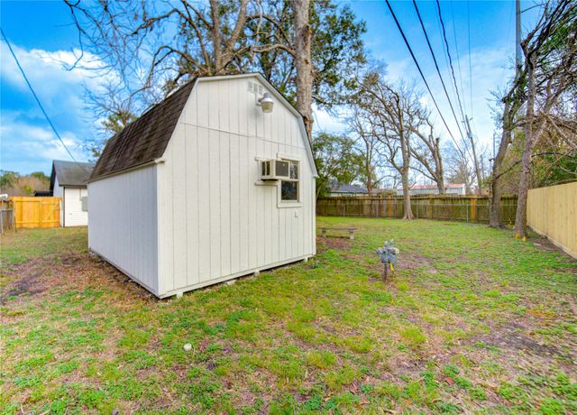 4117 Pinon Drive, Houston, TX 77092