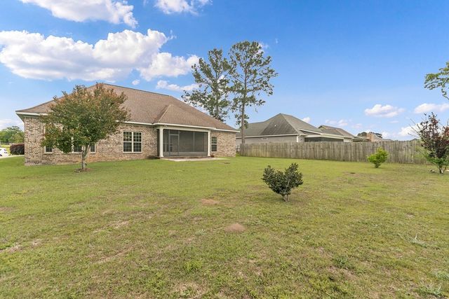 217 Glen Oaks, Dothan, AL 36301