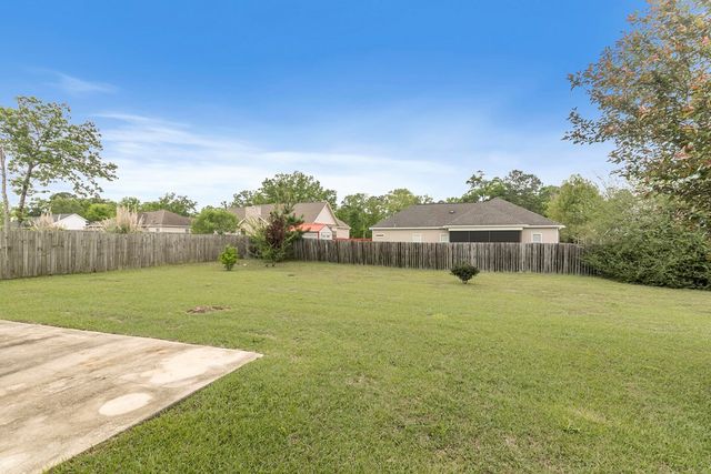 217 Glen Oaks, Dothan, AL 36301