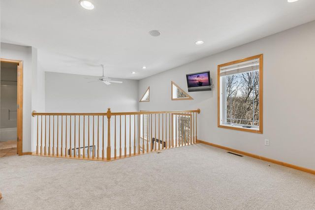 15561 Lilac Drive, Eden Prairie, MN 55347