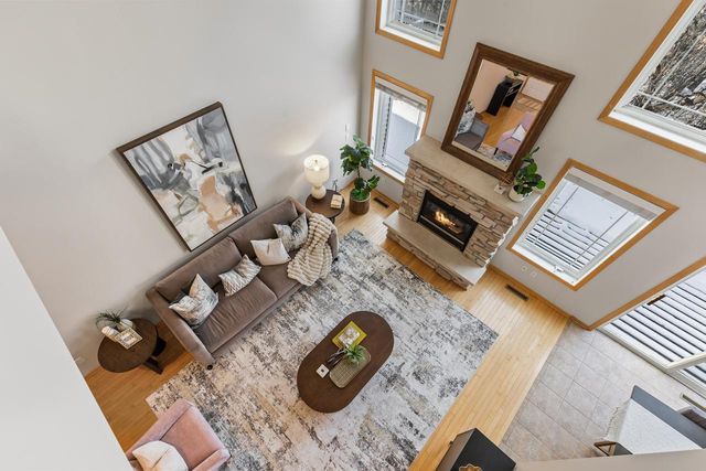 15561 Lilac Drive, Eden Prairie, MN 55347