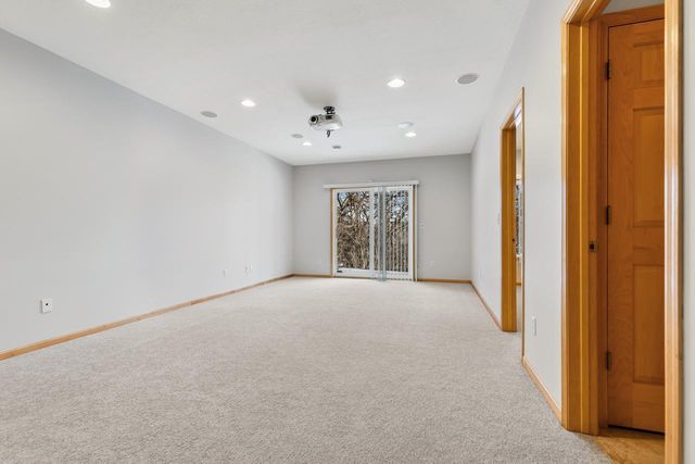 15561 Lilac Drive, Eden Prairie, MN 55347