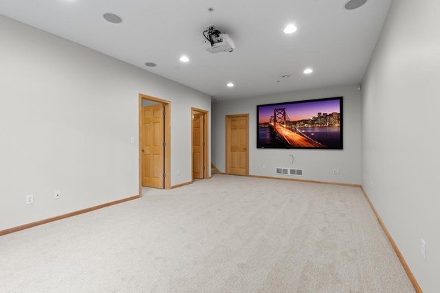 15561 Lilac Drive, Eden Prairie, MN 55347