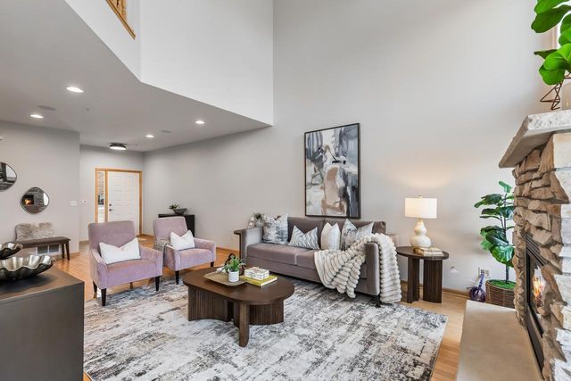 15561 Lilac Drive, Eden Prairie, MN 55347