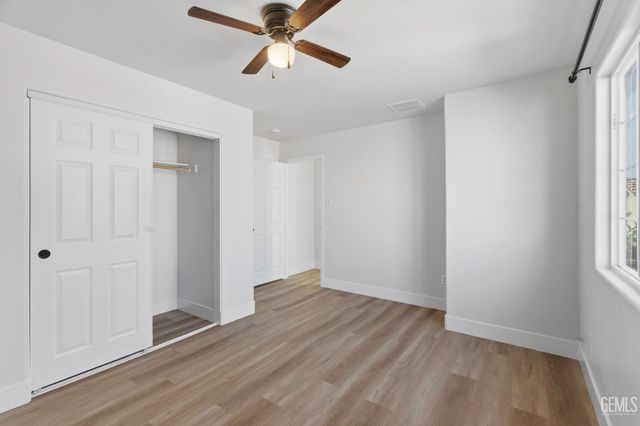 9405 Salinger Street, Bakersfield, CA 93311