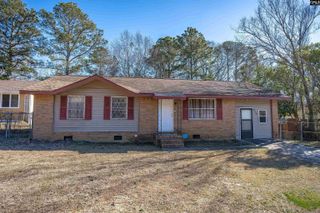 214 Magnolia Street, Batesburg, SC 29006