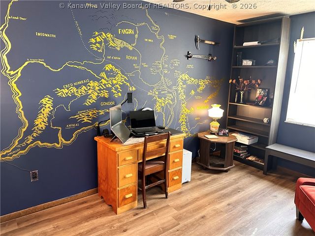 3334 Redmond Ridge Road, Gallipolis Ferry, WV 25515