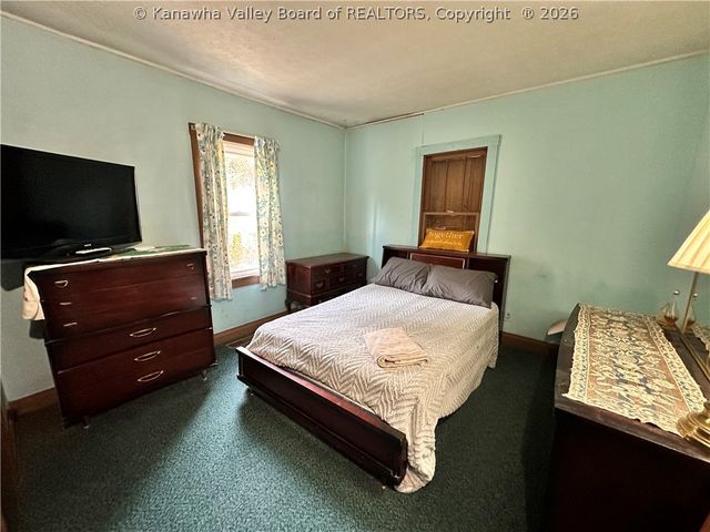 3334 Redmond Ridge Road, Gallipolis Ferry, WV 25515