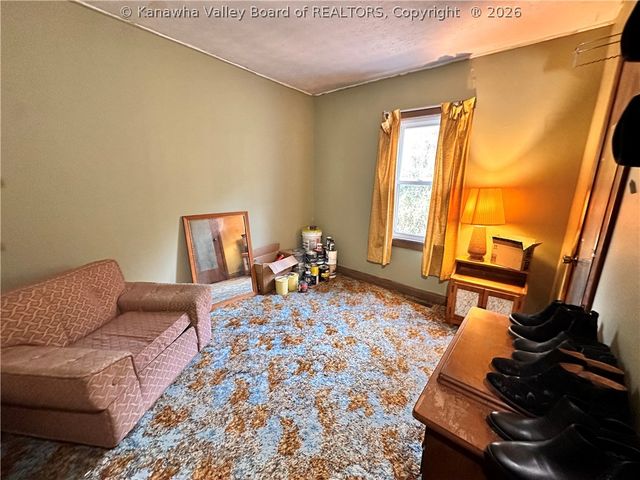 3334 Redmond Ridge Road, Gallipolis Ferry, WV 25515