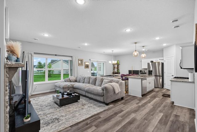 8826 152nd Lane NW, Ramsey, MN 55303