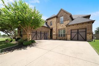 228 Birdcall Lane, Argyle, TX 76226